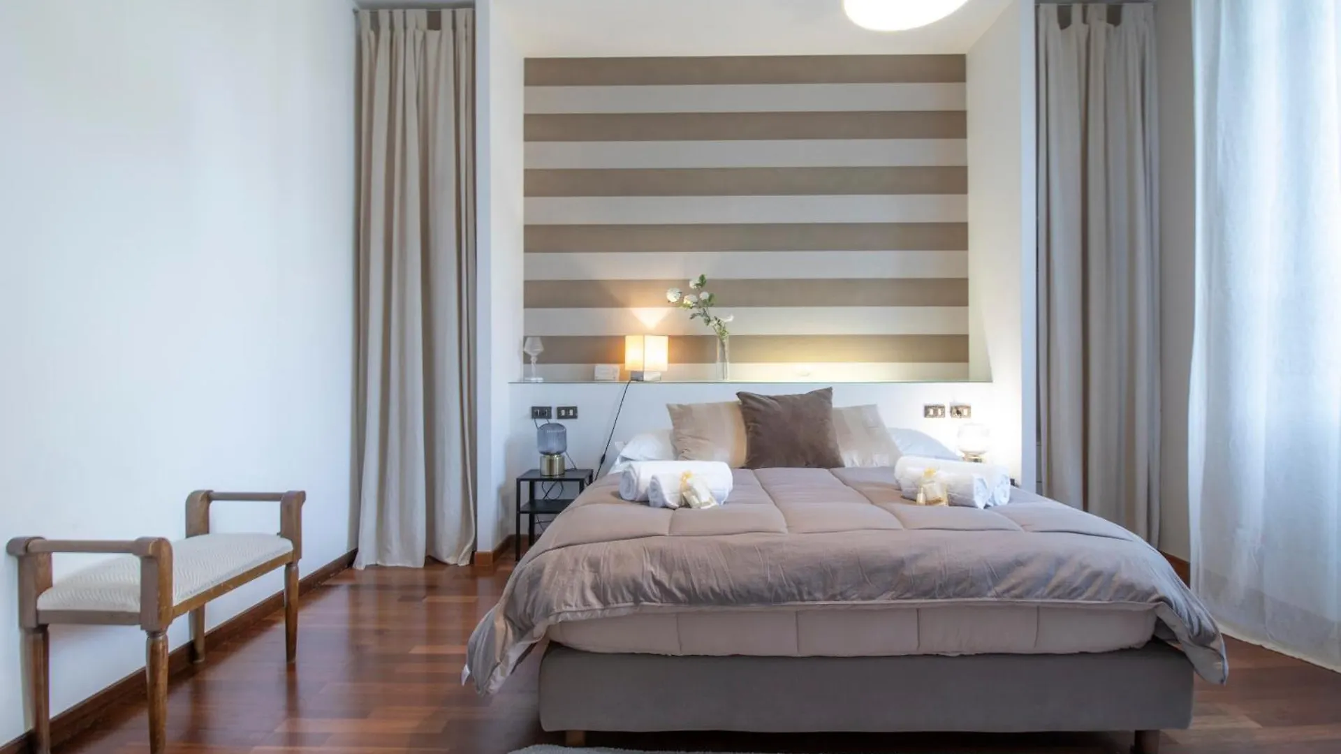Villa Lia - Apartment In Villa With Private Garden And Pool Florence