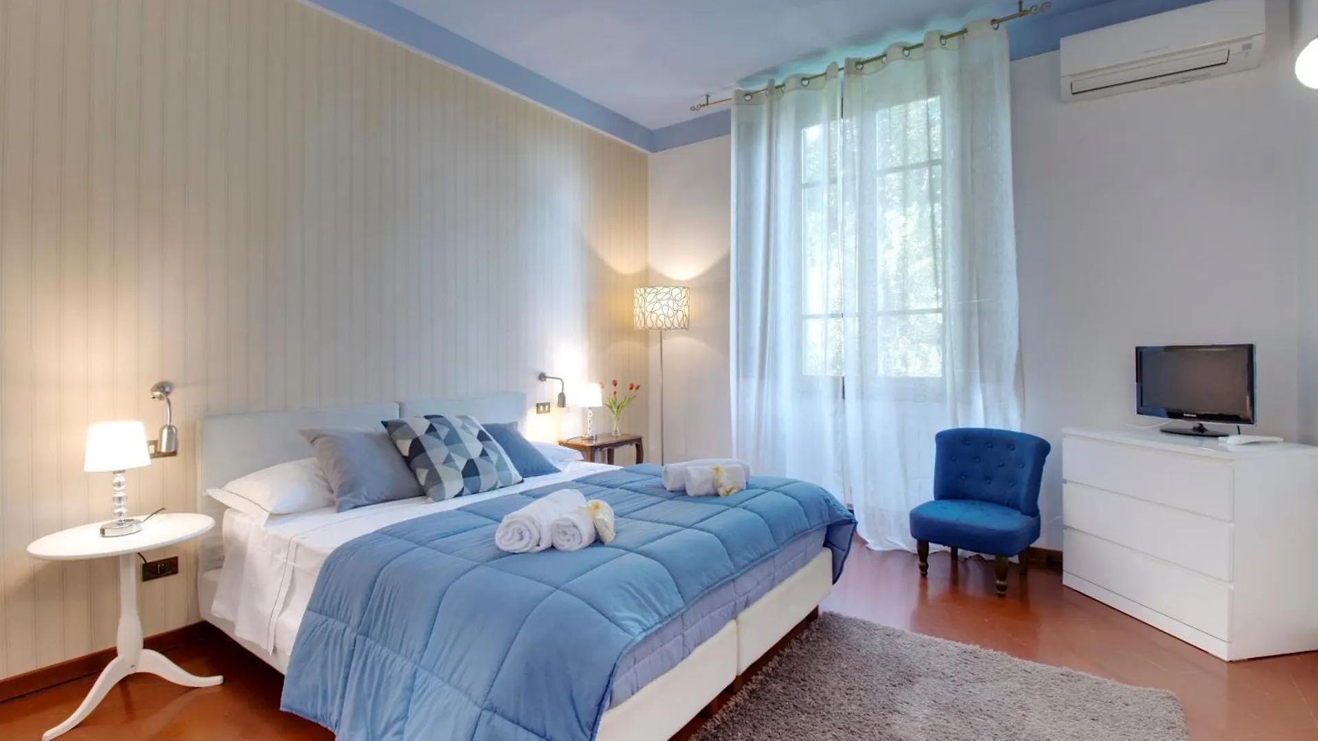 Villa Lia - Apartment In Villa With Private Garden And Pool Florence