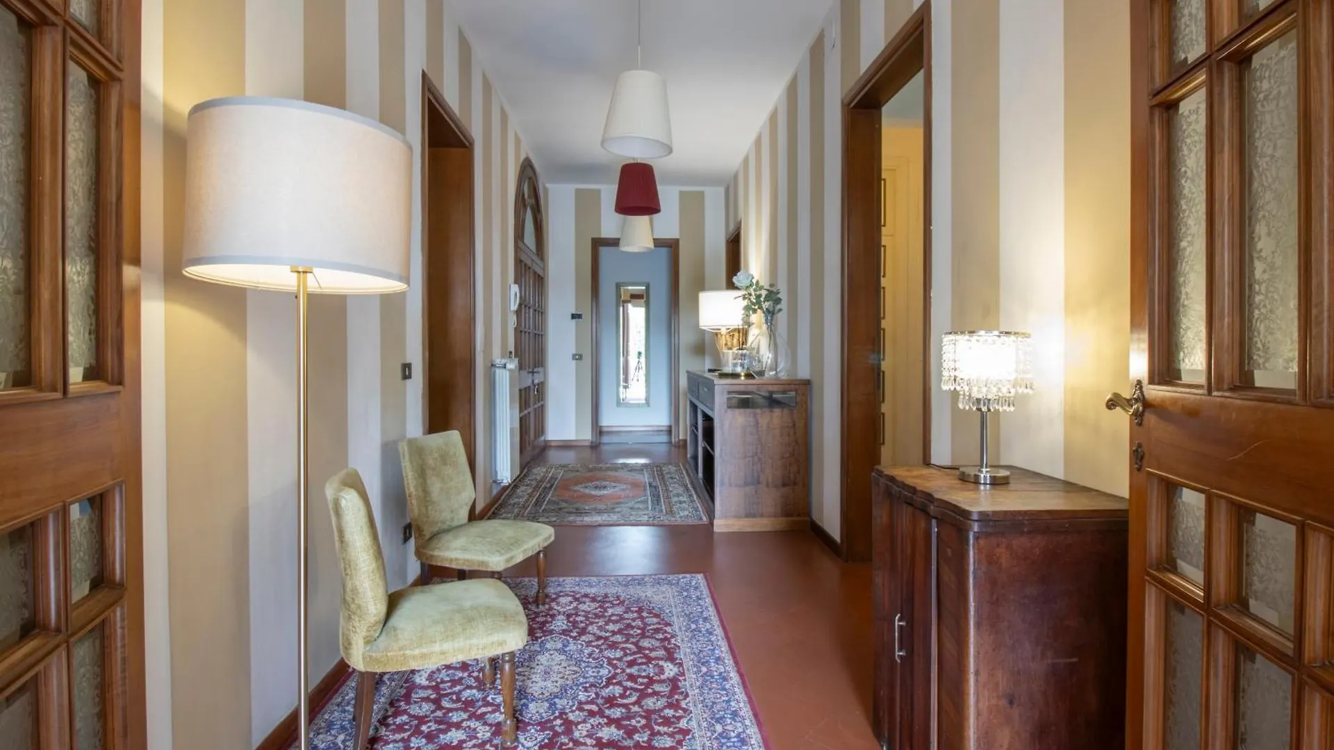 Villa Lia - Apartment In Villa With Private Garden And Pool Florence