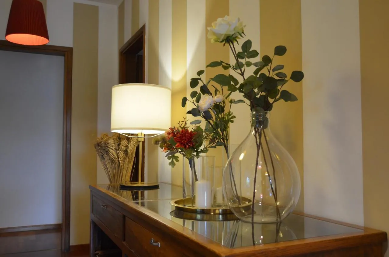 Villa Lia - Apartment In Villa With Private Garden And Pool Firenze