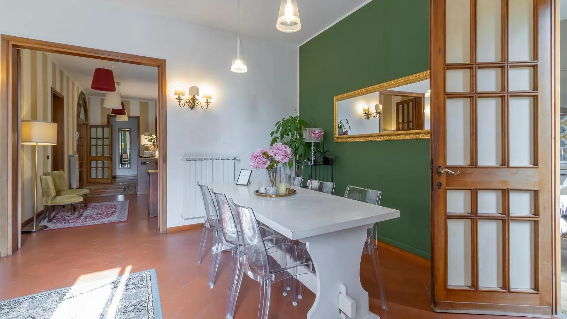 Villa Lia - Apartment In Villa With Private Garden And Pool Florens Semesterbostad